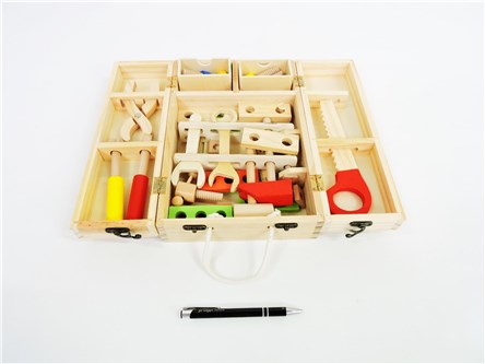 *NARZEDZIA drew. zest, młotek,piła, obcęgi