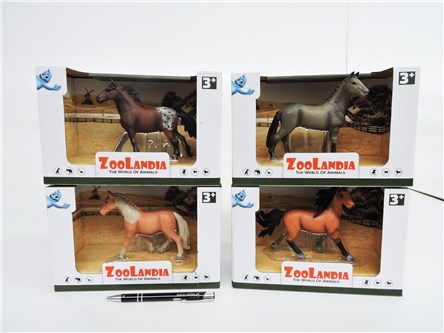 AST. KOŃ 12-15 cm, plast., 4 wz.,     kart.