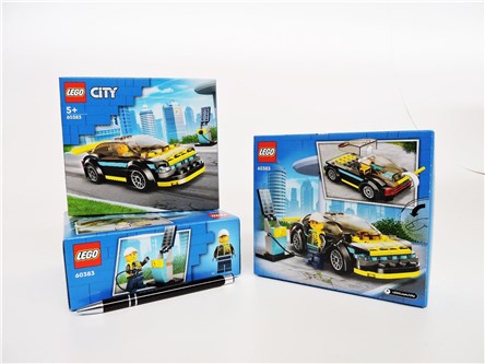 LEGO CITY 95 el.,  Elektryczny samochód      /4