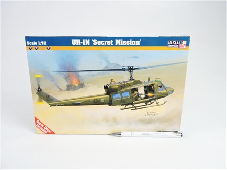 MODEL helikopter 1:72 UH-1 N SECRET MISSION