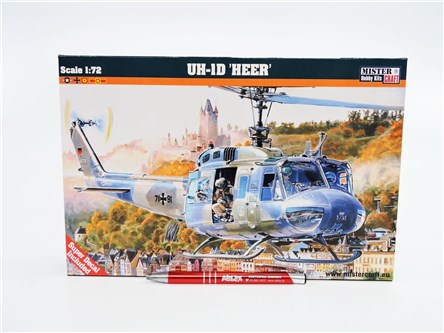 MODEL helikopter 1:72 D-79 UH-ID HEER