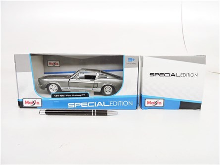 *MAISTO AUTO metal, 1:24 Ford mustang gt 1967 szar