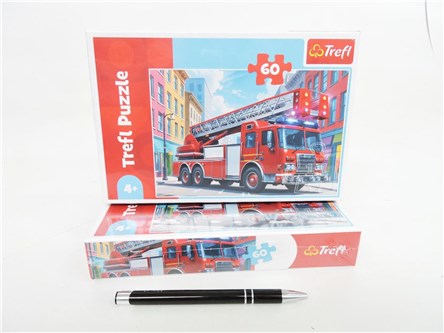 PUZZLE TREFL 60 el. Wóz strażacki