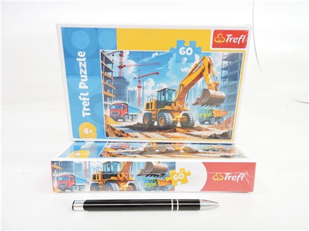 PUZZLE TREFL 60 el. Traktor koparko-ładowarka