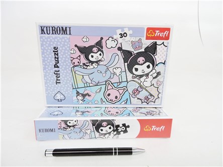 PUZZLE TREFL 30 el. Zabawy z Kuromi