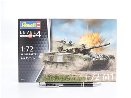 *REVELL pojazd 1:72 T-72  M1