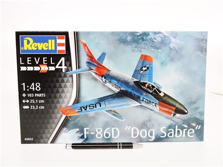 *REVELL samolot 1:48 F-86D "DOG SABRE"