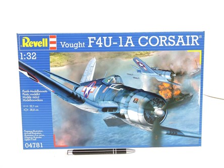 *REVELL samolot 1:32 VOUGHT F4U-1A CORSAIR