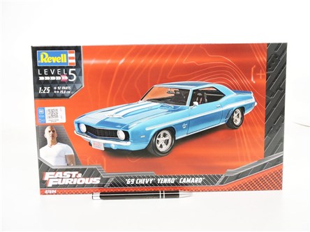 *REVELL samochód 1:25 '69 CHEVY YENKO CAMARO