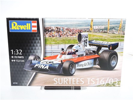 REVELL samochód 1:32 SUPTEES TS16/03