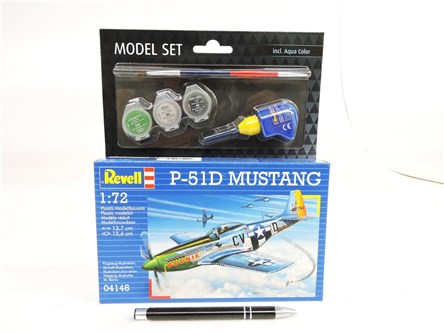 *REVELL samolot 1:72 P-51D MUSTANG, zest.