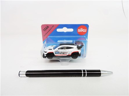 SIKU Ford Mustang MAch-e 1400