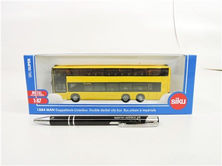 SIKU AUTOBUS MAN, piętrowy, żółty,          kart.
