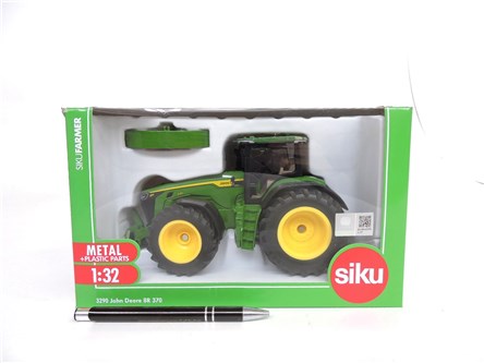 *SIKU TRAKTOR John Deere 8R 370