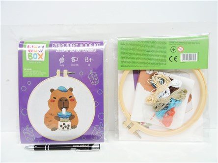 WOW BOX, zest. do haftowania, KAPIBARA BUBBLE TEA